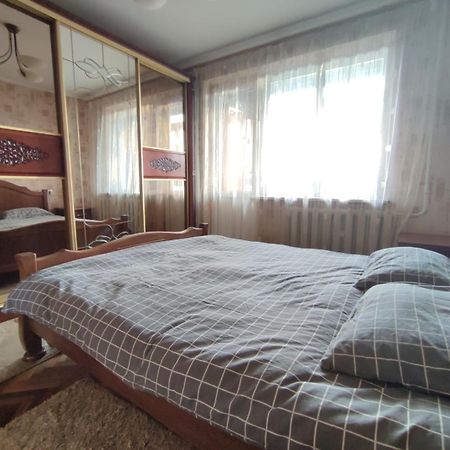 Квартира 3 Кімнати Львів Район Сихів Вулиця Червоної Калини מראה חיצוני תמונה